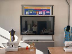 демонстрационные интерактивные комплексы в кабинете ОСЖ, швейной и столярной мастерской