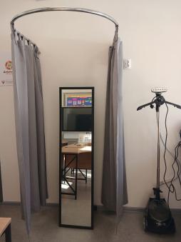 Примерочная кабинка